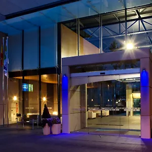 holiday-inn-express-barcelona-city-22.catalonia-hotels.com/