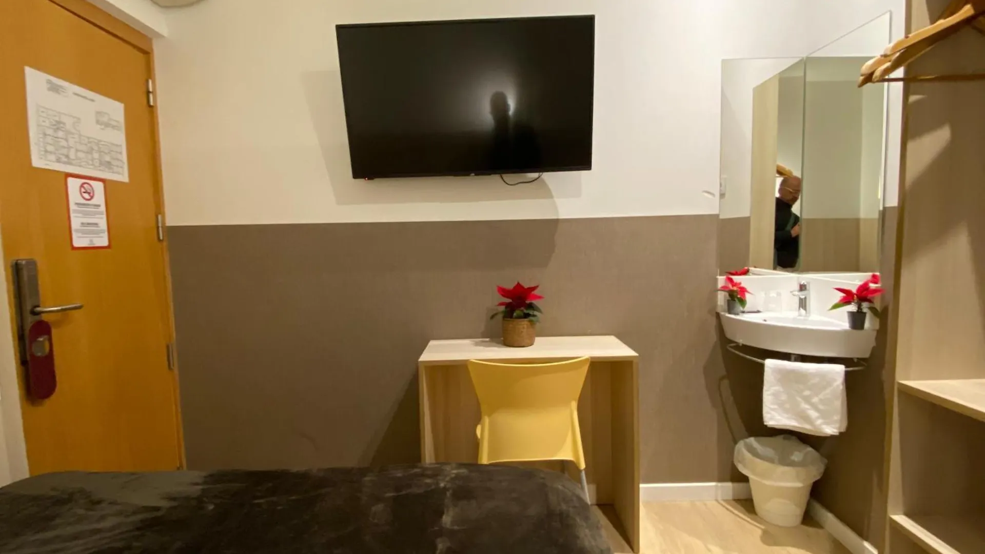 Hostal Bestprice Barcelona Stadium