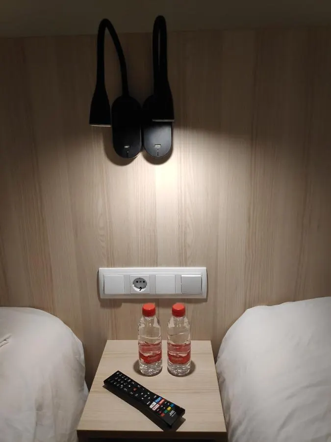 Hostal Bestprice Barcelona Stadium